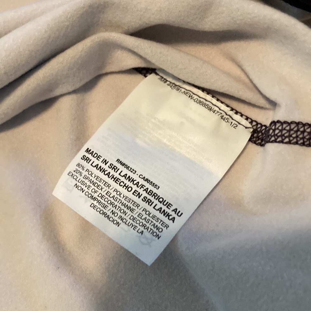 Nike Pro Dri-fit.   Womens small - Picture 4 of 5